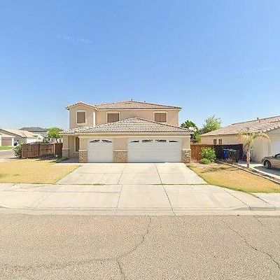 151 Shoshonean Dr, Imperial, CA 92251