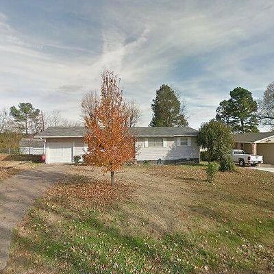 207 Glenview St, Harrison, AR 72601