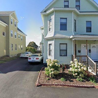 169 Fort Hill Ave, Lowell, MA 01852