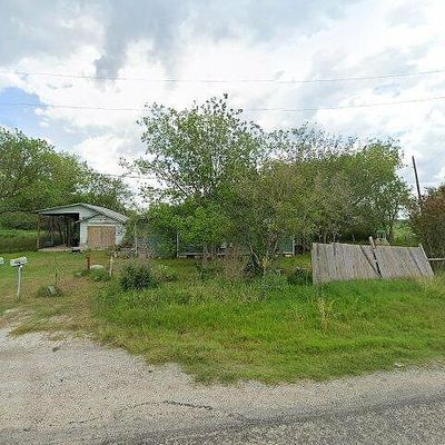 18292 Fm 471 S, Natalia, TX 78059