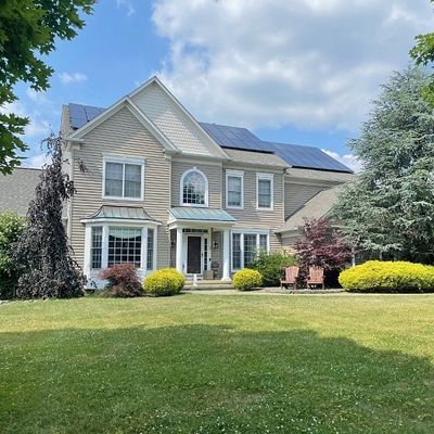 24 Spruce Hollow Rd, Dunellen, NJ 08812