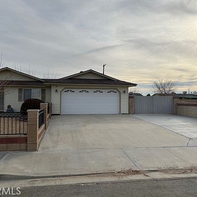 24422 Tamarisk Ave, Boron, CA 93516