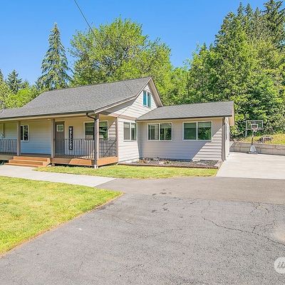 215 Fishpond Rd, Kelso, WA 98626