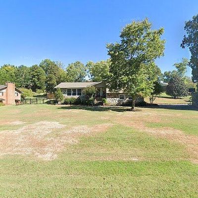 221 Blythe Ferry Rd Ne, Cleveland, TN 37312