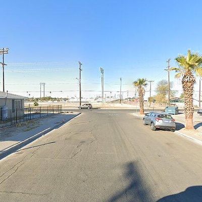 226 226 1 2 Maple Dr, El Centro, CA 92243