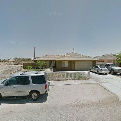 2828 Treadwell Blvd, Thermal, CA 92274