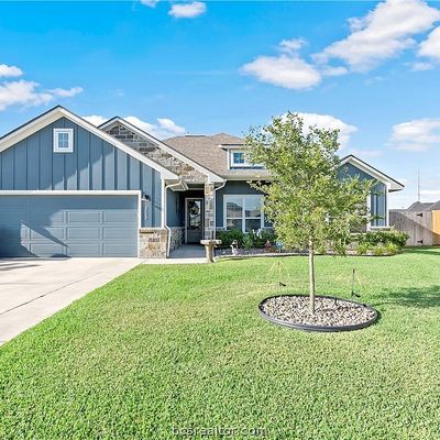 3003 Alpha Ct, Bryan, TX 77808