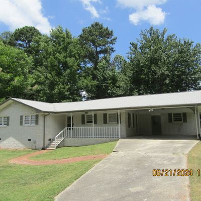 423 Center Cir Sw, Conyers, GA 30094