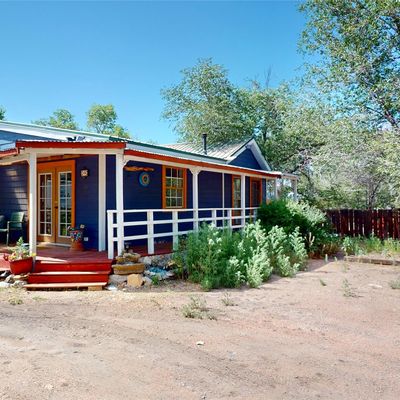 7 Old Hospital Rd, Cerrillos, NM 87010