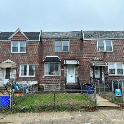 8049 Leon St, Philadelphia, PA 19136