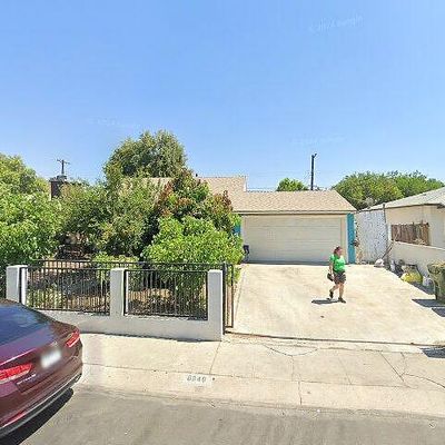 8840 Stansbury Ave, Panorama City, CA 91402