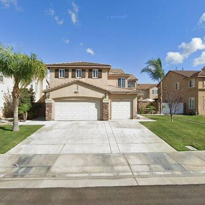 7408 Maggie Ln, Eastvale, CA 92880