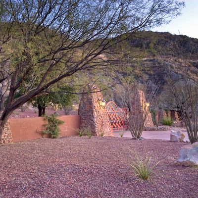 000 Morning Star Drive, Rio Rico, AZ 85648