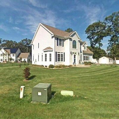 1 Old Stone Way, Niantic, CT 06357