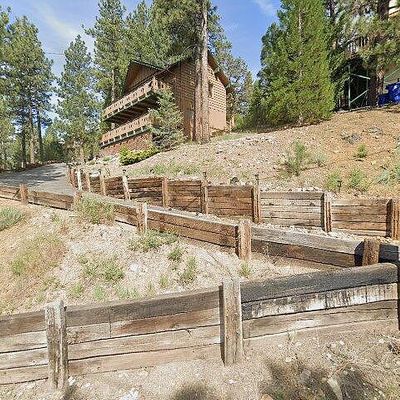 1005 Whispering Forest Dr, Big Bear City, CA 92314