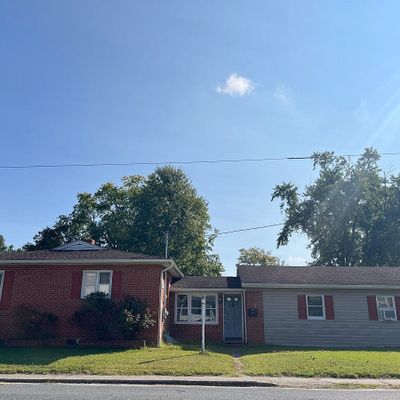 102 S University Ave, Federalsburg, MD 21632