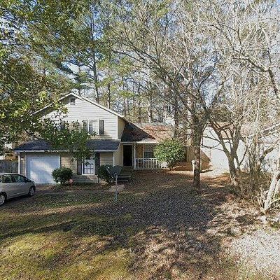 1036 Mainstreet Lake Dr, Stone Mountain, GA 30088