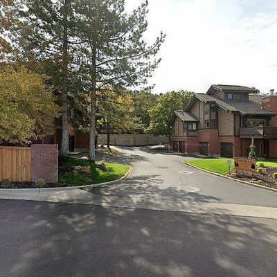 10432 S Wasatch Blvd, Sandy, UT 84092