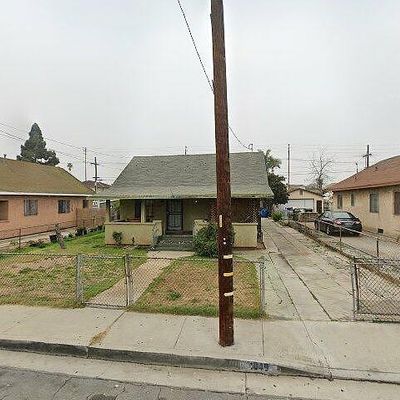 1049 S Alma Ave, Los Angeles, CA 90023