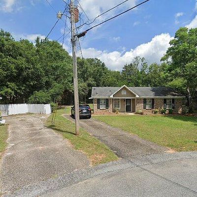 9230 Amber Ct, Mobile, AL 36695