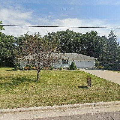 1130 Springfield Pkwy, Jackson, MN 56143