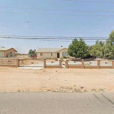 11920 3 Rd Ave, Hesperia, CA 92345