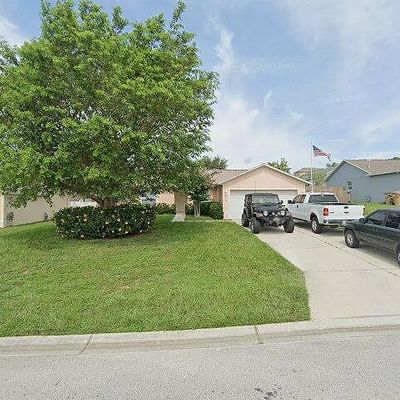 12123 Goldenstar Ln, Clermont, FL 34711