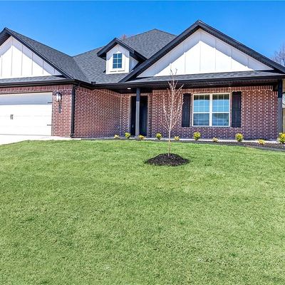 1232 Cittadella Avenue, Tontitown, AR 72762