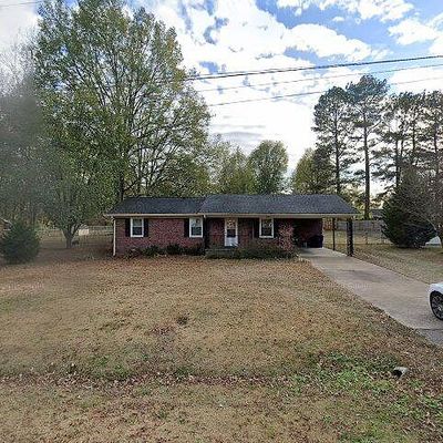 1240 Main St E, Savannah, TN 38372