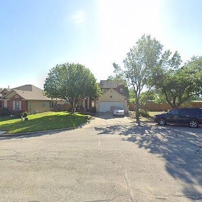 126 Estate Cv, Hutto, TX 78634