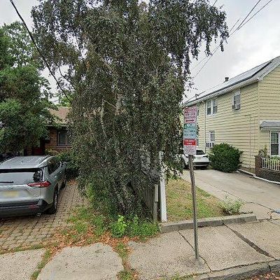 107 Collard St, Jersey City, NJ 07306