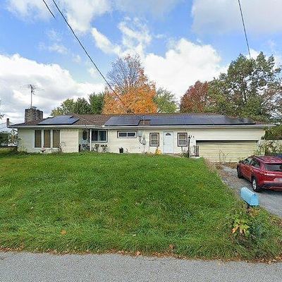 111 Lakeview Dr, Carlisle, PA 17013