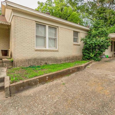 111 N 1 St St, Benton, AR 72015