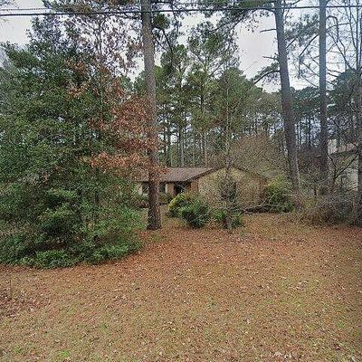 112 Wildwood Rd, Stockbridge, GA 30281