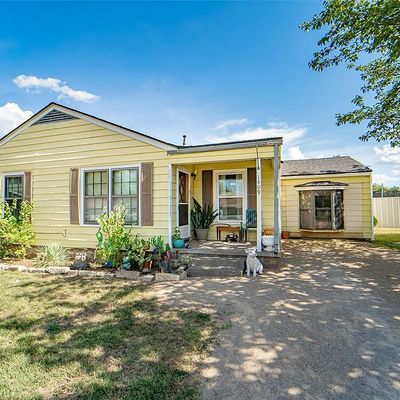 1409 W Wheeler St, Breckenridge, TX 76424