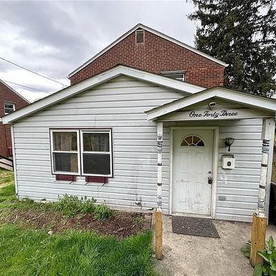 143 Robin St, North Versailles, PA 15137