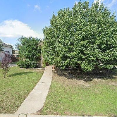 15 Lakeview Dr, Roanoke, TX 76262