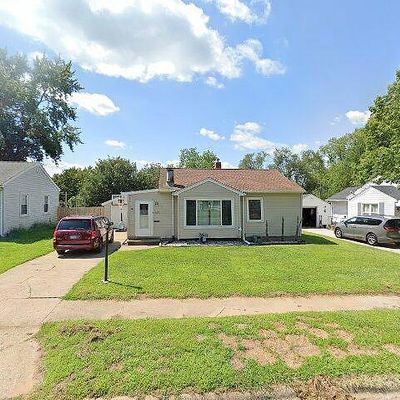 1505 Summer St, Pekin, IL 61554