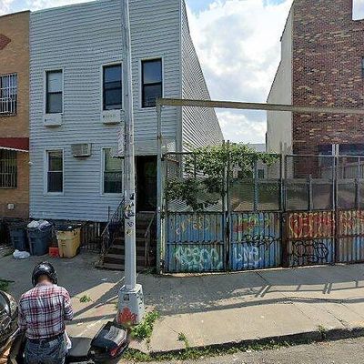 1516 61 St St, Brooklyn, NY 11219