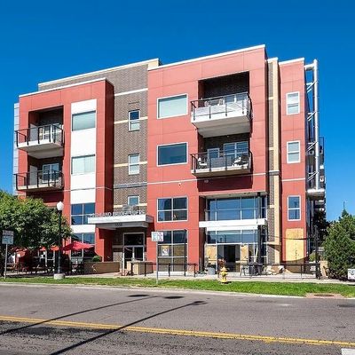 1555 Central St #208, Denver, CO 80211