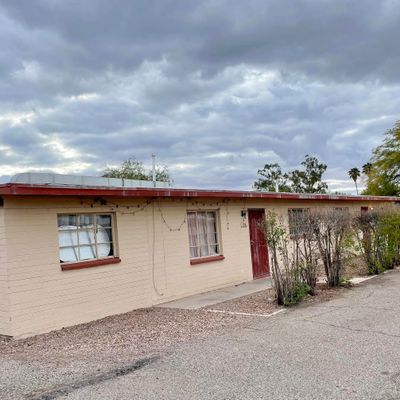 134 W Navajo Rd, Tucson, AZ 85705