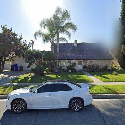 1344 N Pampas Ave, Rialto, CA 92376