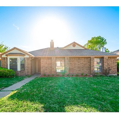 1354 Roan Dr, Lancaster, TX 75134