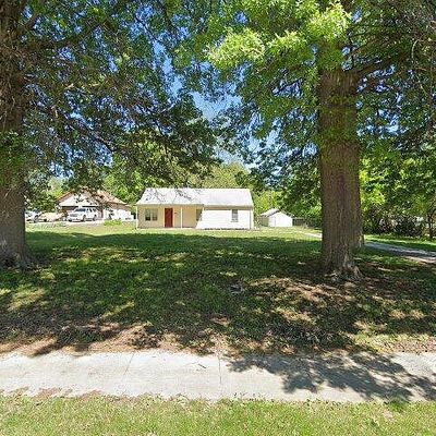 13607 Botts Rd, Grandview, MO 64030