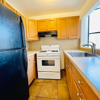 171 Old Bergen Rd #201, Jersey City, NJ 07305