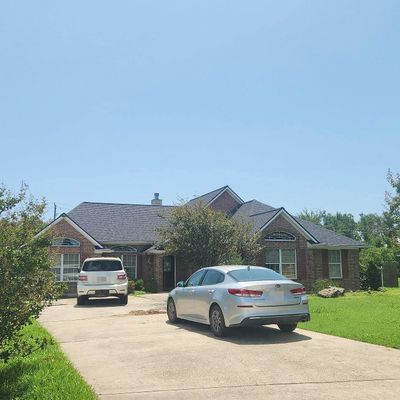 1807 Parker Place Dr, Baytown, TX 77523