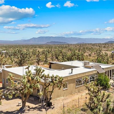 18176 N Peach Dr, Dolan Springs, AZ 86441