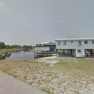 19049 Palmetto Rd, Perry, FL 32348