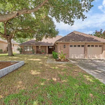 1970 Palace Dr, New Braunfels, TX 78130