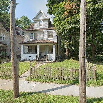 1612 E 93 Rd St, Cleveland, OH 44106